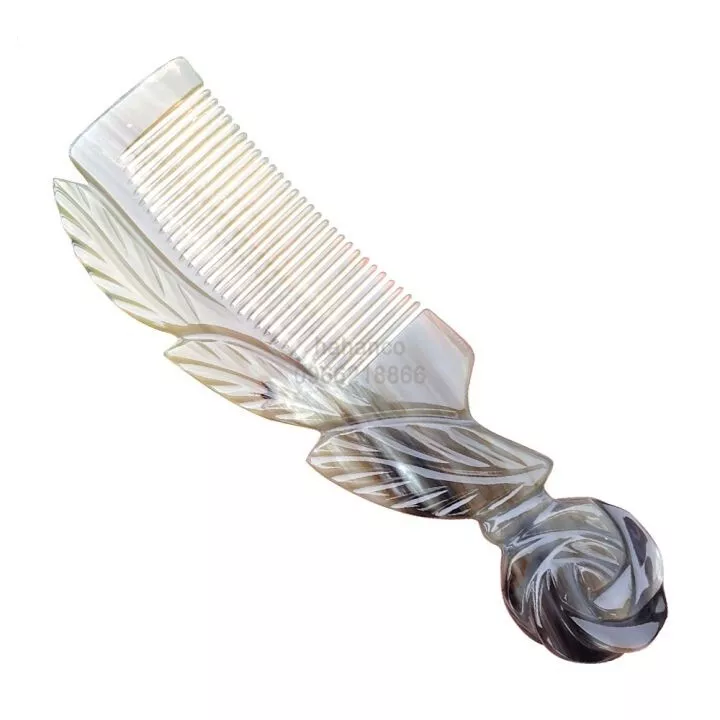 Horn Comb With Rose Pattern