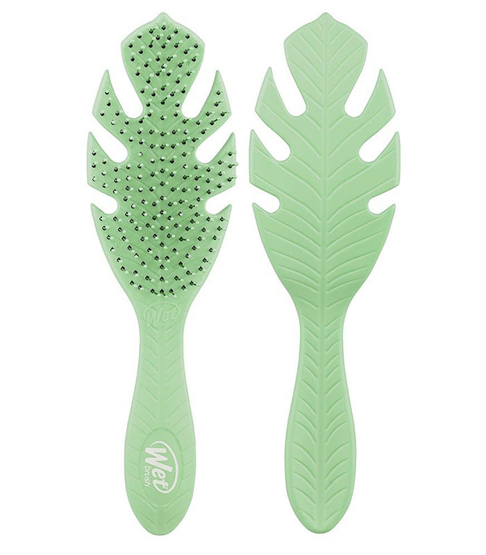 WetBrush Go Green detangler brush - Green